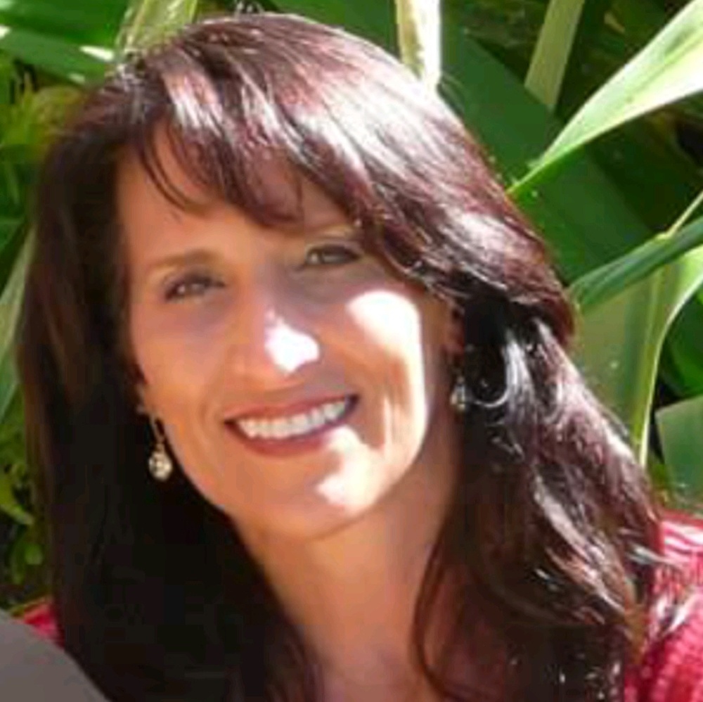 Meet your Posher, Deanna